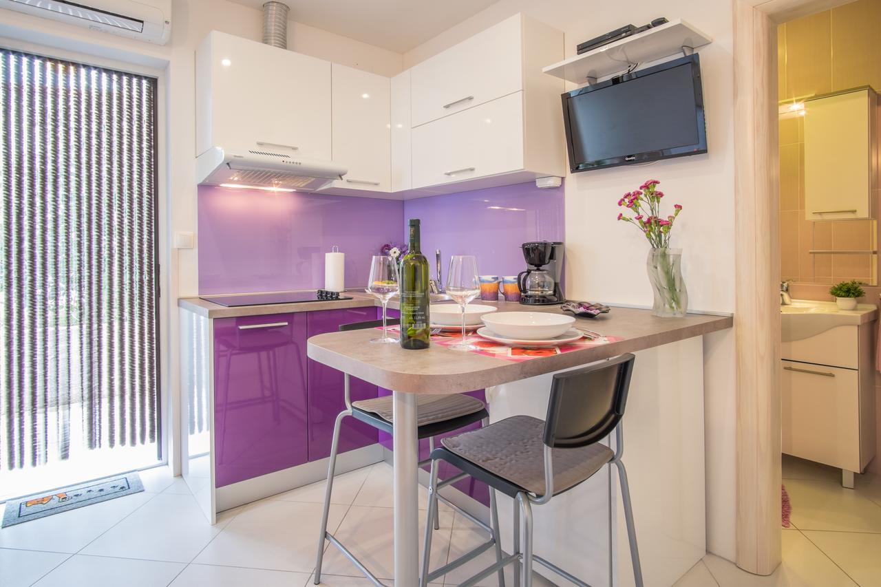 Stasic Apartment *